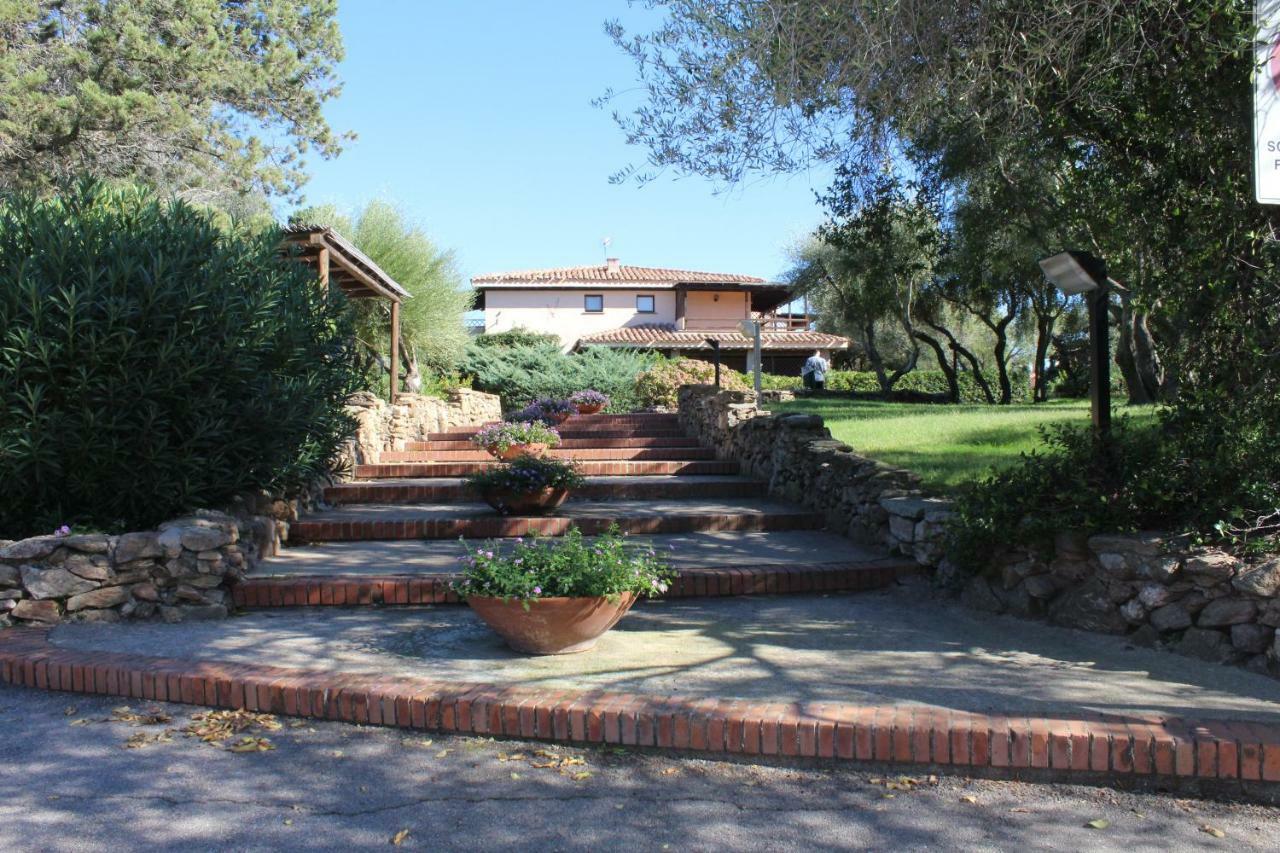 Casa Vacanze Il Cisto - Golfo Di Marinella Villa Porto Rotondo Exterior photo